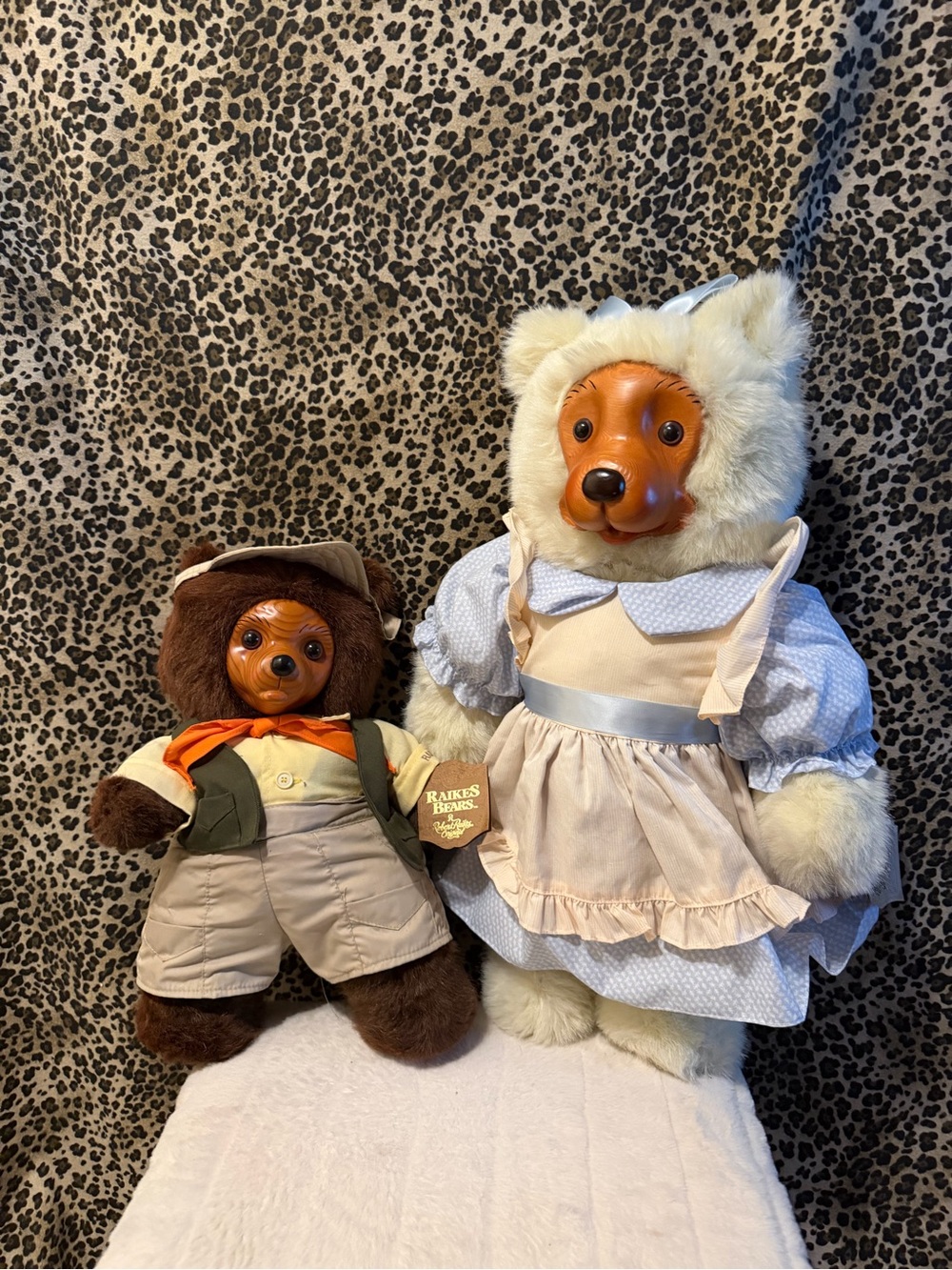 Emily & Jeremey teddy bears from the Robert Raikes collection